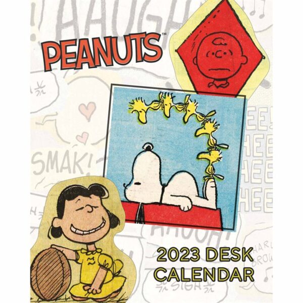 Peanuts Easel Desk Calendar 2023